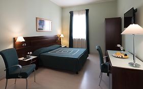 Panorama Hotel  4*